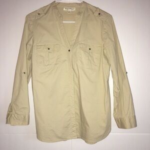 Hester & Orchard Long Sleeve Button Down